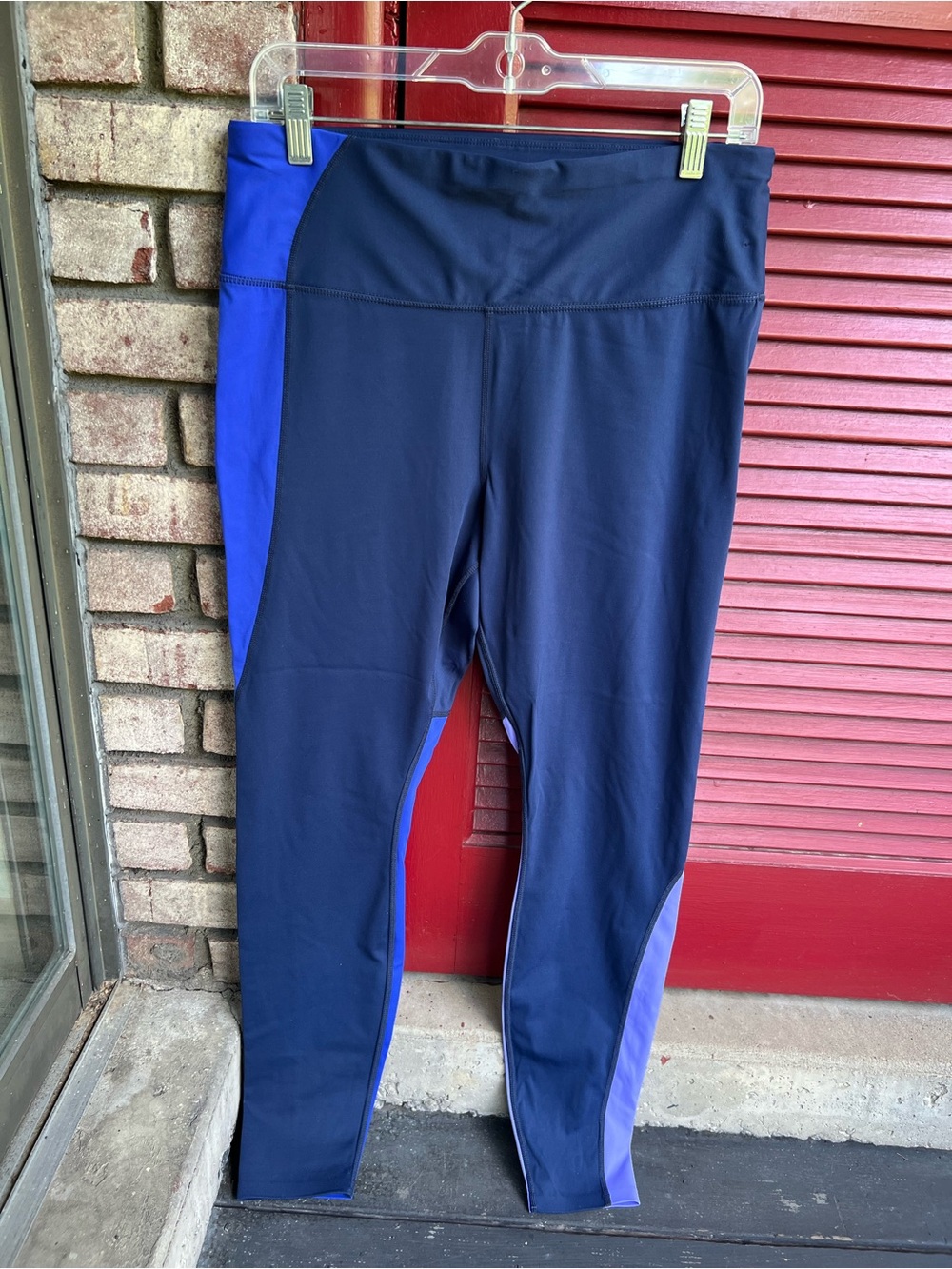 Avia Colorblock Large Active Leggings - Picture 3 of 6